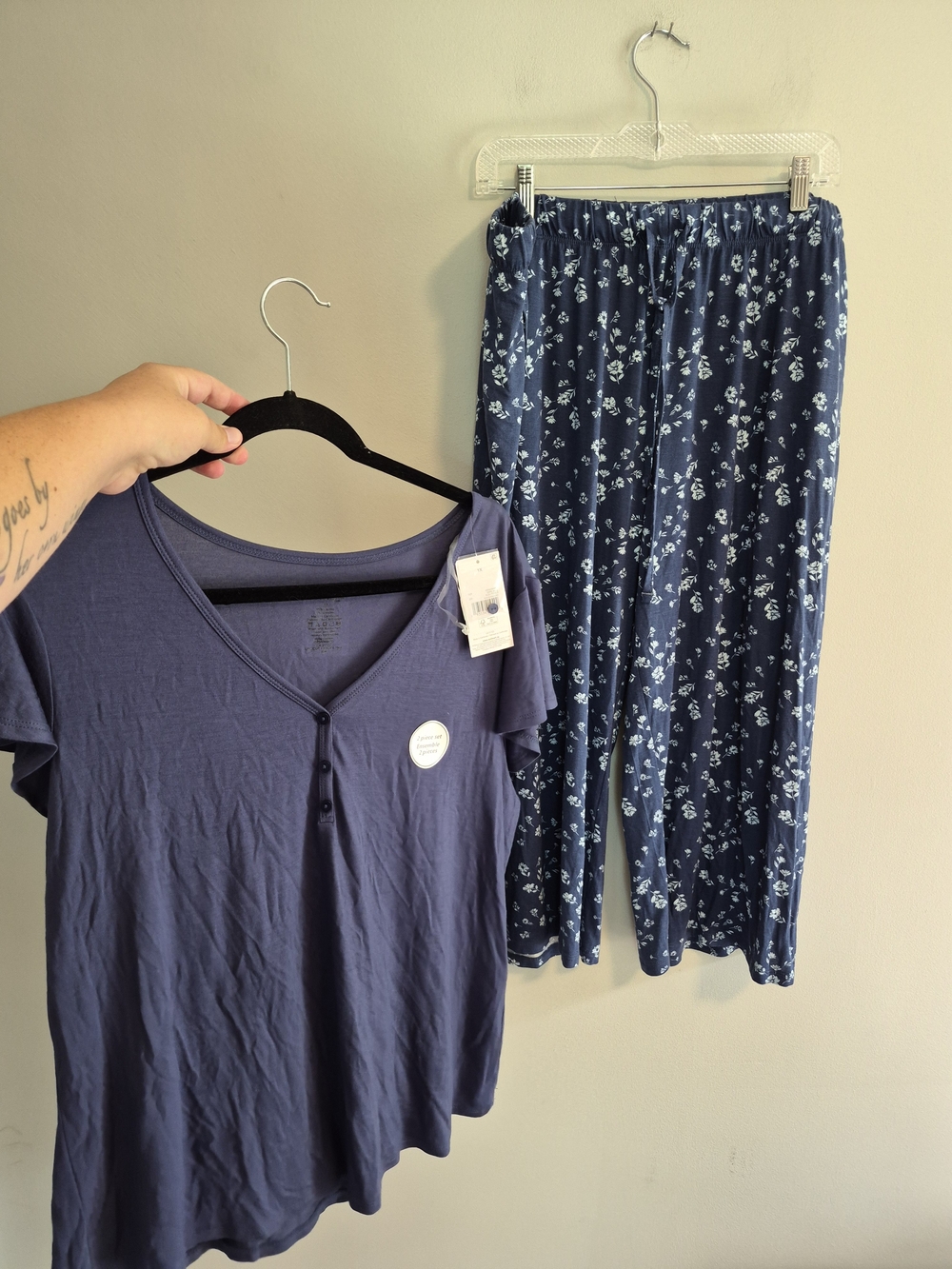 NEW George Plus Size 1x Navy Floral 2pc Sleep Lounge Set Capris & Tshirt